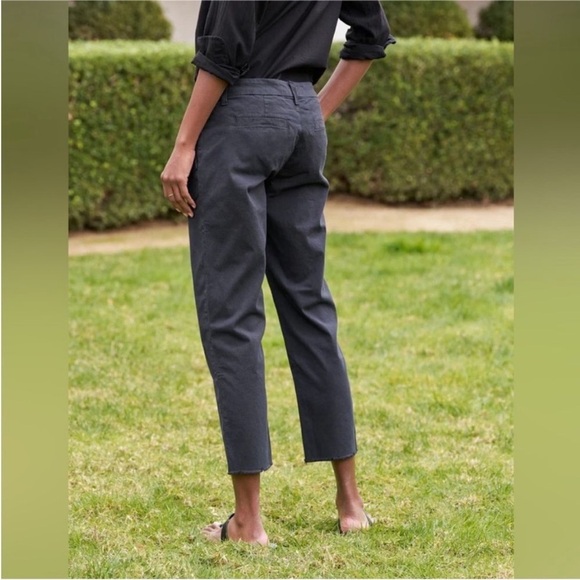 Frank & Eileen • Dark Grey Chino Wicklow Trousers Raw Hem - Picture 8 of 9